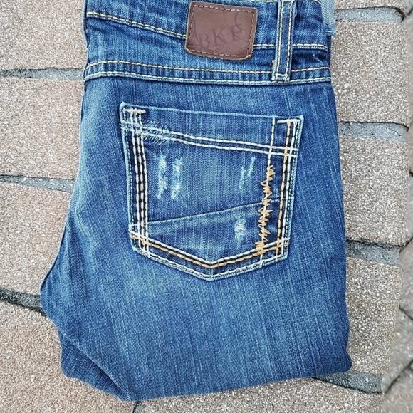 BKE Payton Woman's Medium Wash Bedazzled Skinny Mid-Rise Jeans Sz 27R - Picture 6 of 6